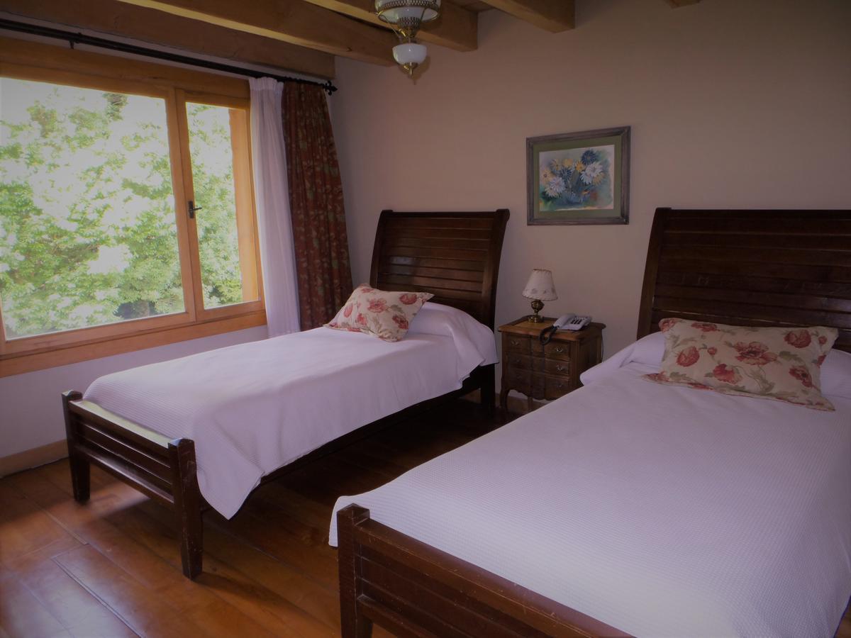 וילה לה אנגוסטרה Hosteria El Establo מראה חיצוני תמונה